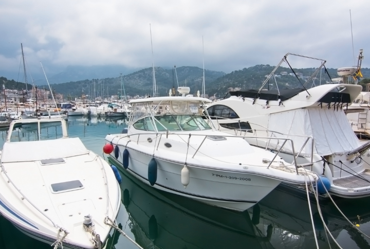 lower humidity levels on boats